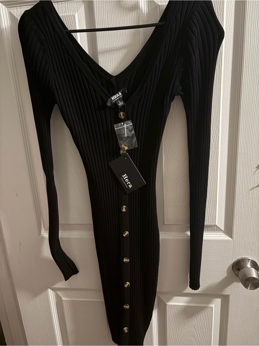 Hera Collection Black Long-Sleeve Ribbed Button-Front Midi Dress